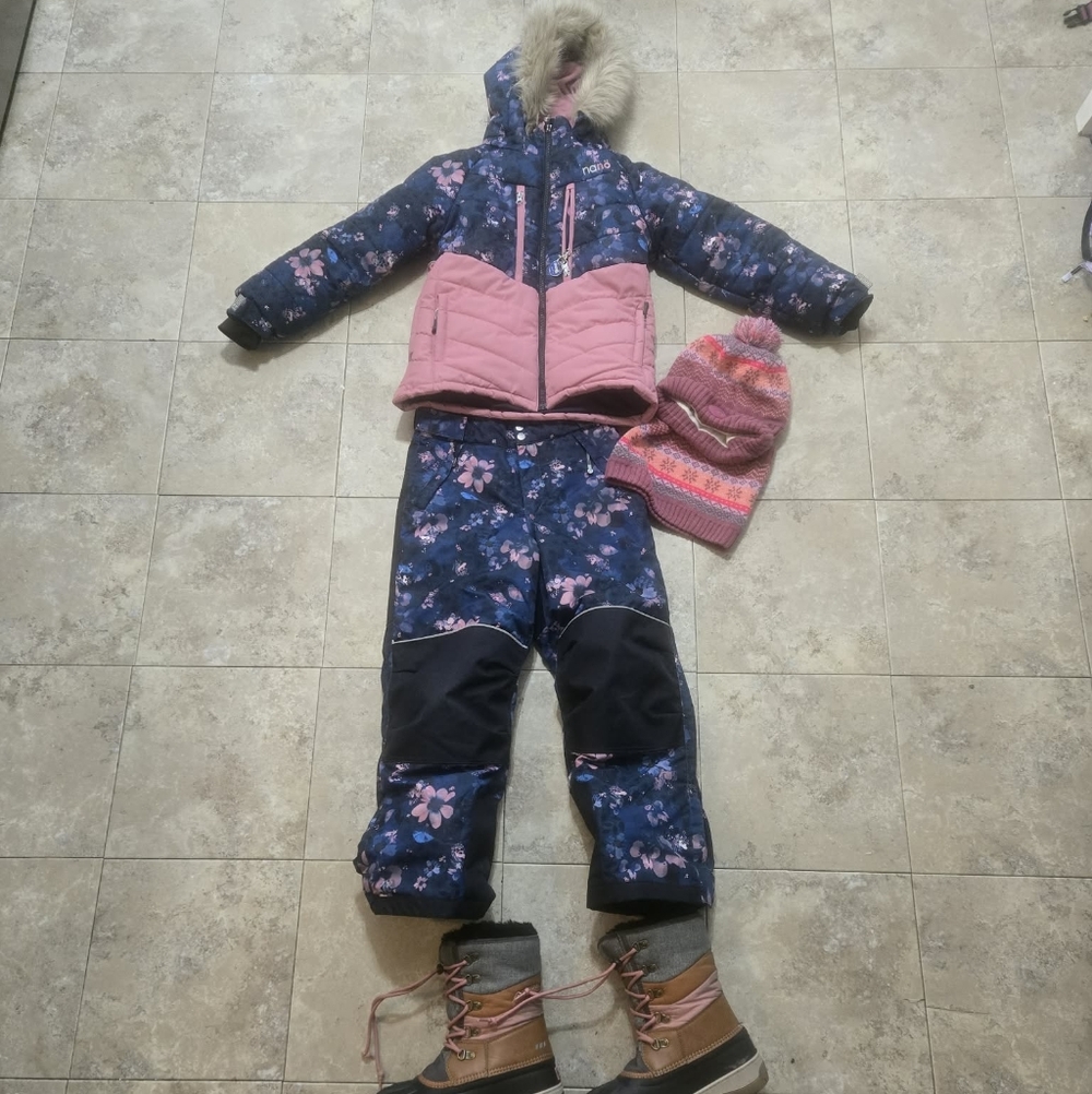 Kids Nano Floral Snow Set Size 8 With Acton Boots Size 2